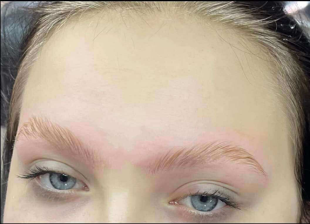 Lash extensions by Jasmin Shawler